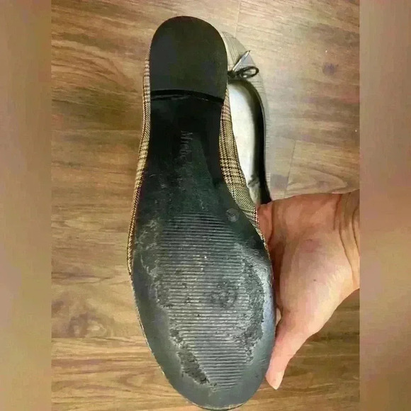 Michelle D size 10 black,white,brown  plaid flats - Picture 5 of 12